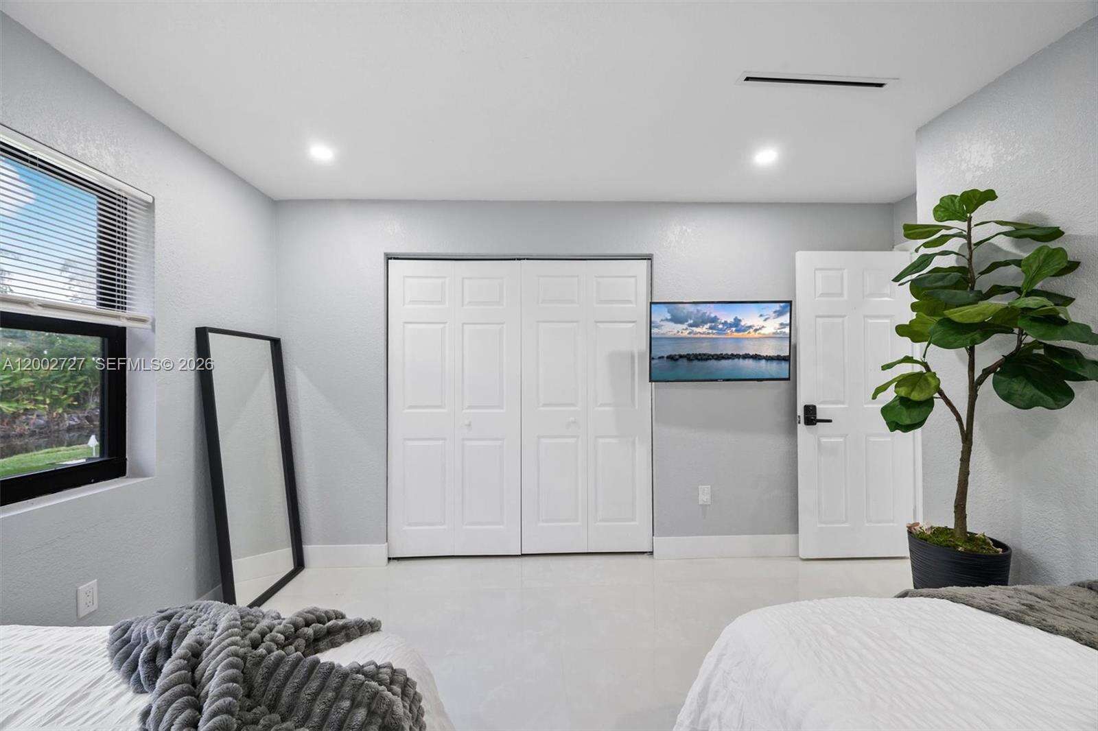 14760 Spur Dr, Miami, FL 33161 - For Sale photo 29