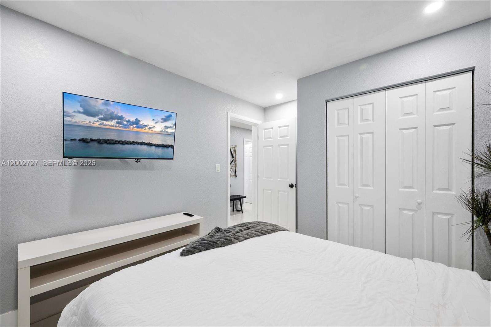 14760 Spur Dr, Miami, FL 33161 - For Sale photo 34