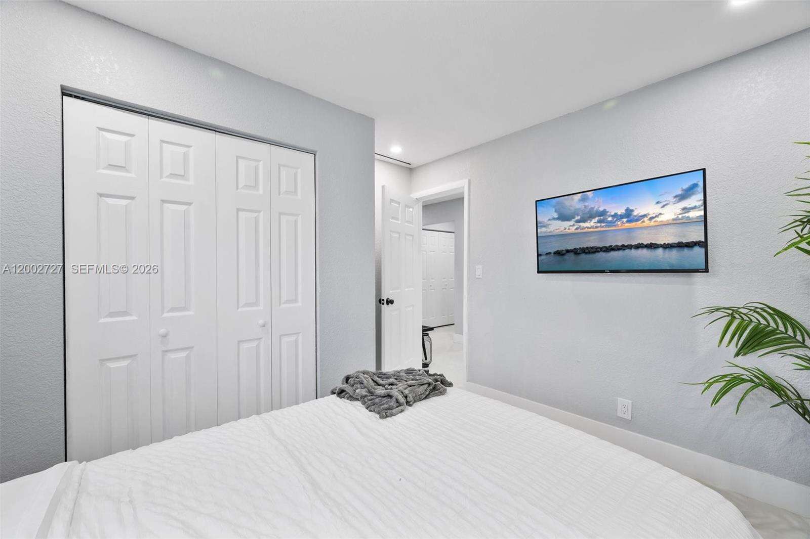 14760 Spur Dr, Miami, FL 33161 - For Sale photo 39