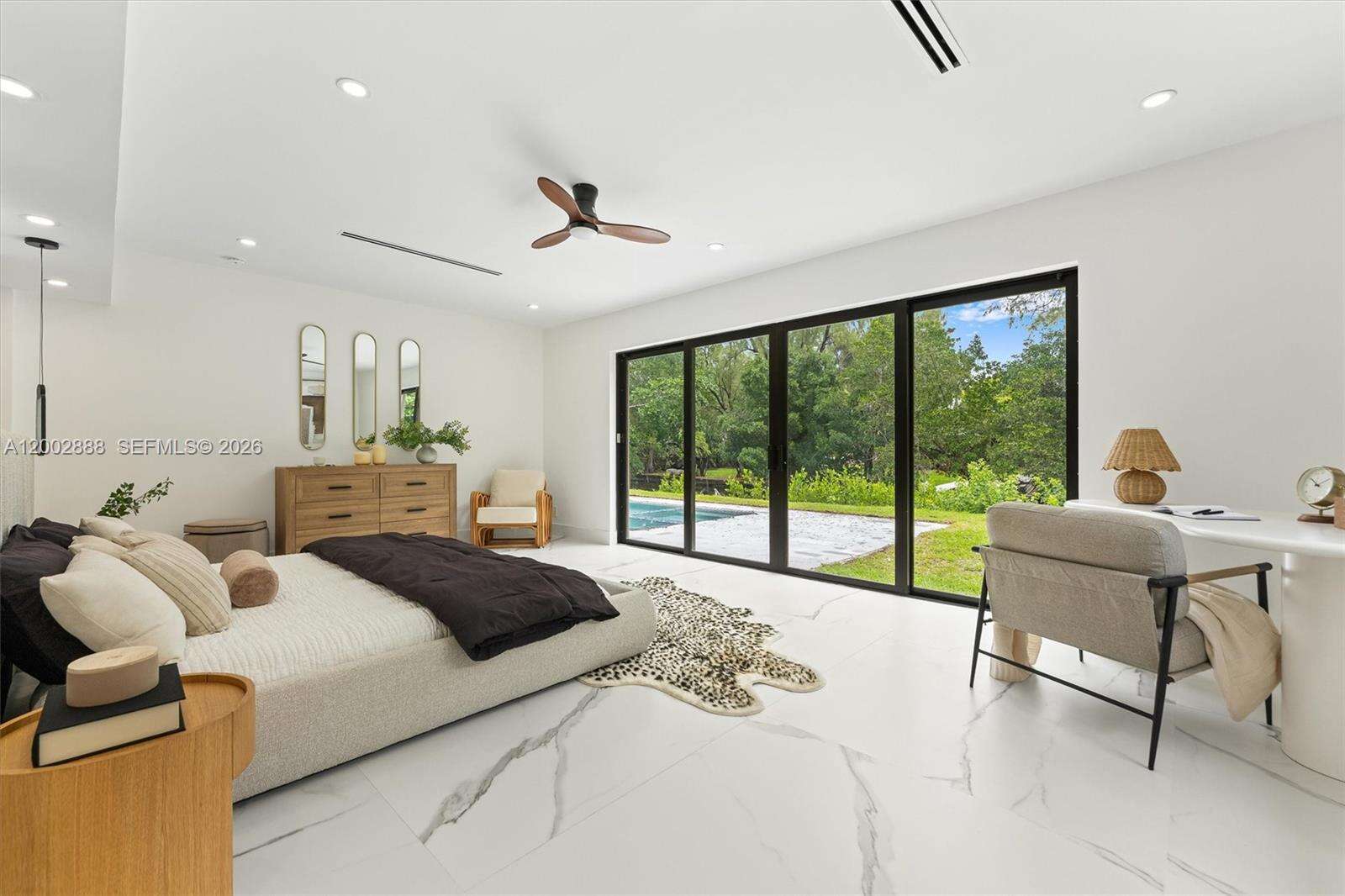 19731 24th Ave, Miami, FL 33180 | Picture 17