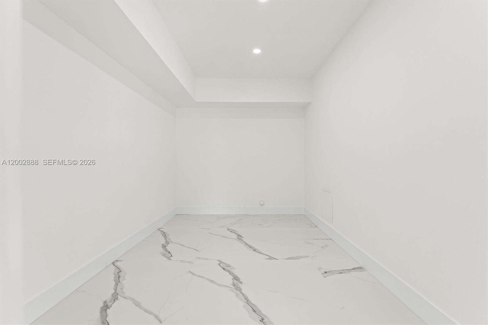 19731 24th Ave, Miami, FL 33180 | Picture 19