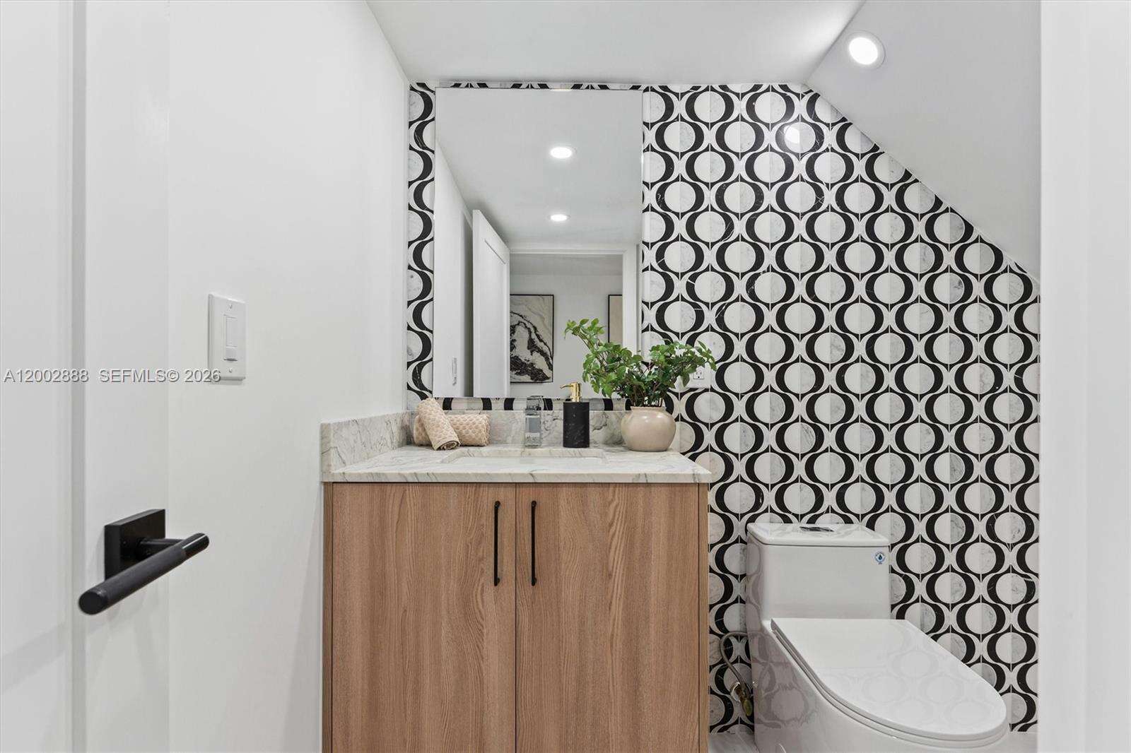 19731 24th Ave, Miami, FL 33180 | Picture 34