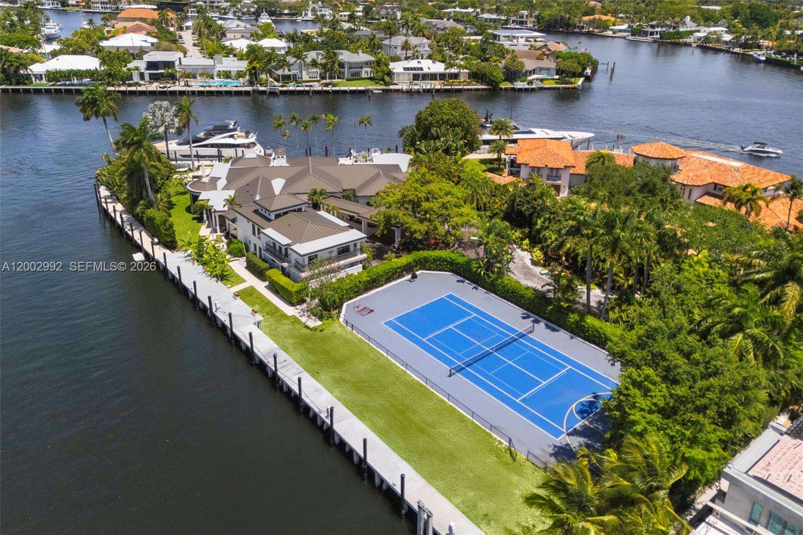 2300 Aqua Vista Blvd, Fort Lauderdale, FL 33301 - For Sale photo 2