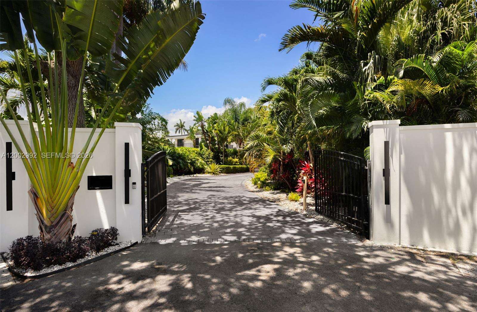 2300 Aqua Vista Blvd, Fort Lauderdale, FL 33301 - For Sale photo 5