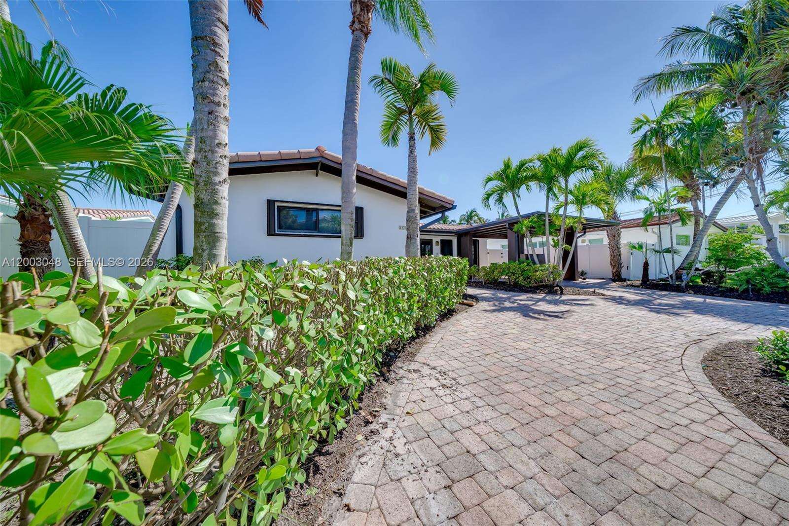 1704 5th Ct, Fort Lauderdale, FL 33312 | Picture 2