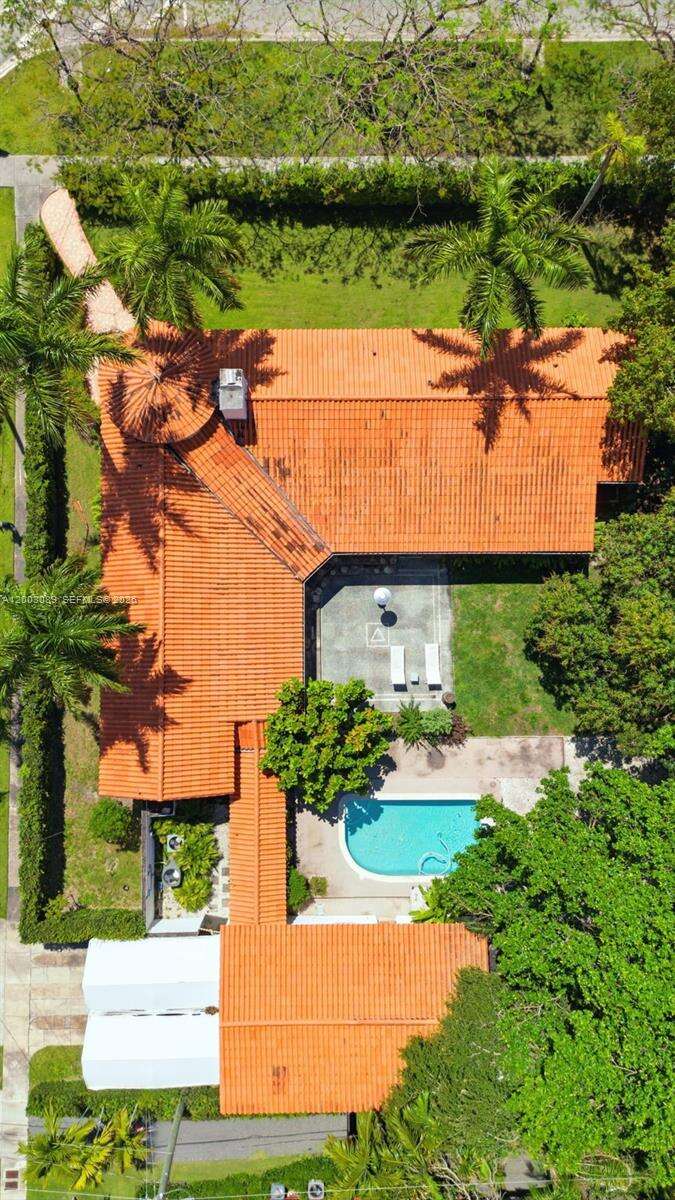 2300 Miami Ave, Miami, FL 33129 | Picture 58
