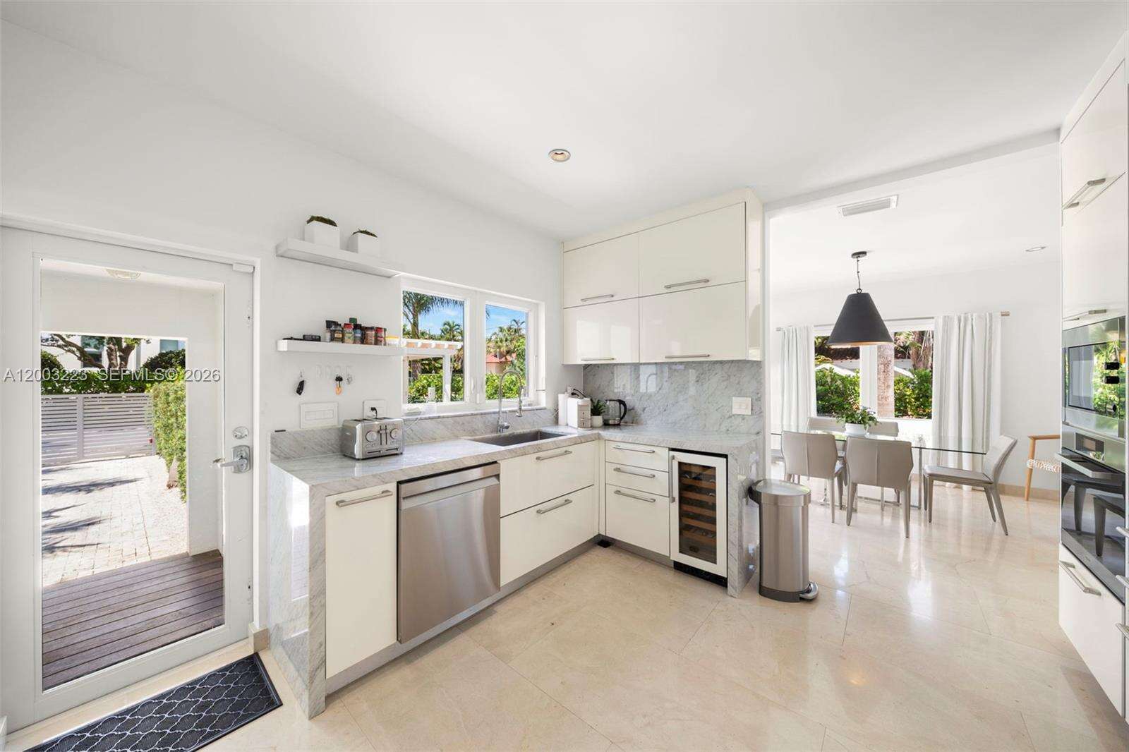 330 San Marino Dr, Miami Beach, FL 33139 | Picture 11