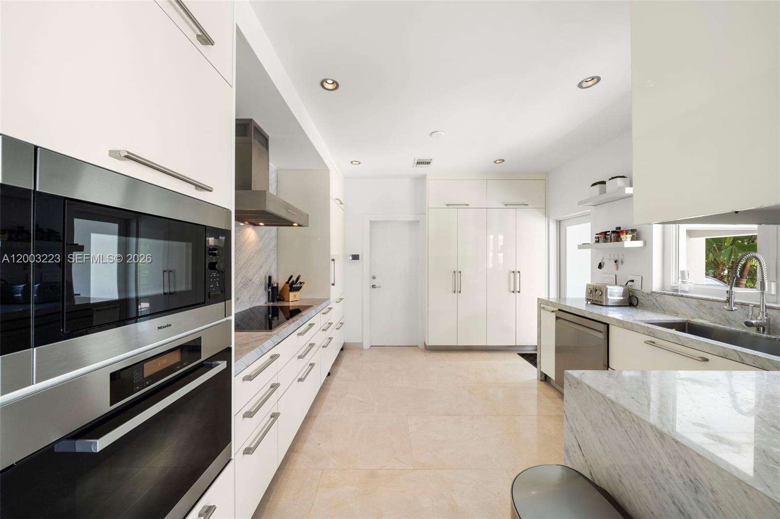 330 San Marino Dr, Miami Beach, FL 33139 | Picture 12