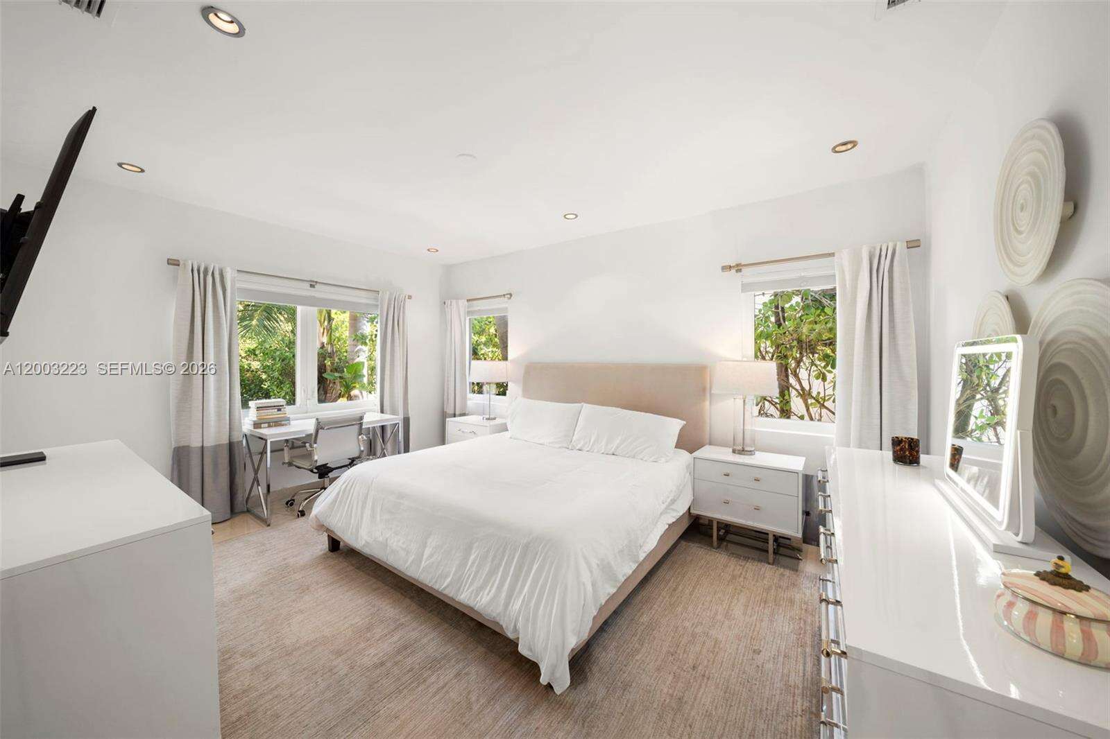 330 San Marino Dr, Miami Beach, FL 33139 | Picture 16