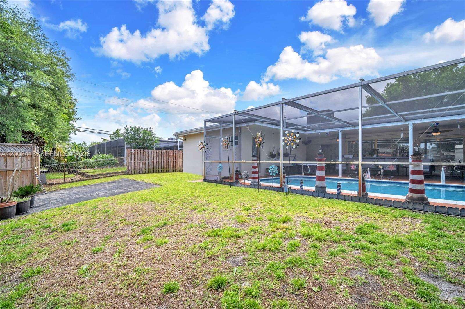 1911 53rd Ave, Hollywood, FL 33021 | Picture 38