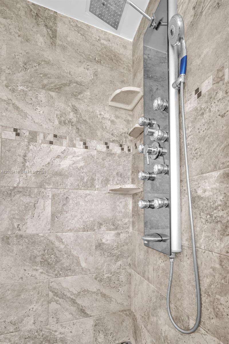 1911 53rd Ave, Hollywood, FL 33021 | Picture 50