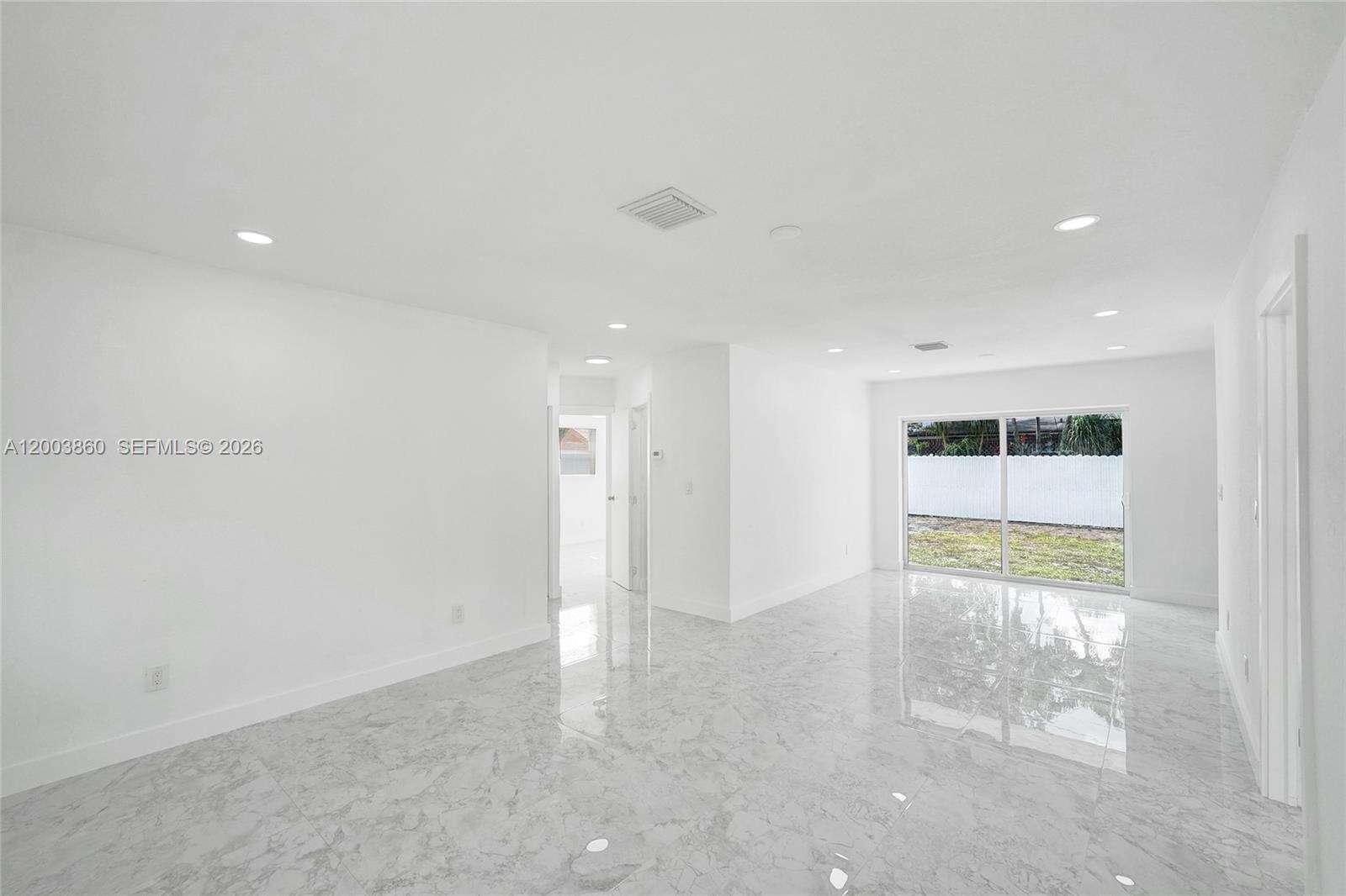 6442 Oak St, Hollywood, FL 33024 - For Sale photo 11