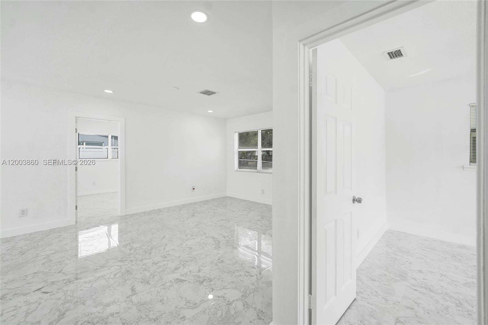 6442 Oak St, Hollywood, FL 33024 - For Sale photo 16