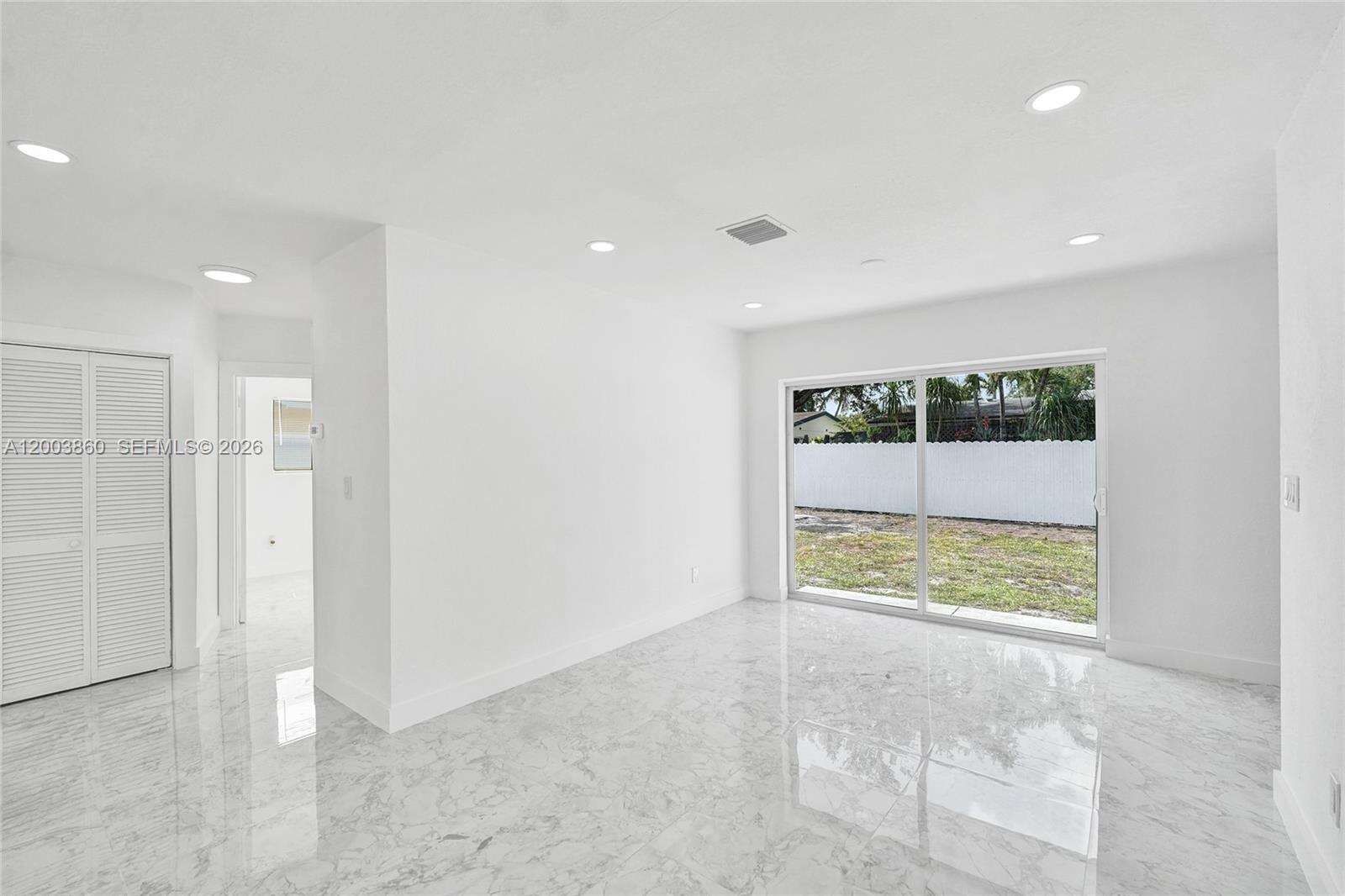 6442 Oak St, Hollywood, FL 33024 - For Sale photo 19