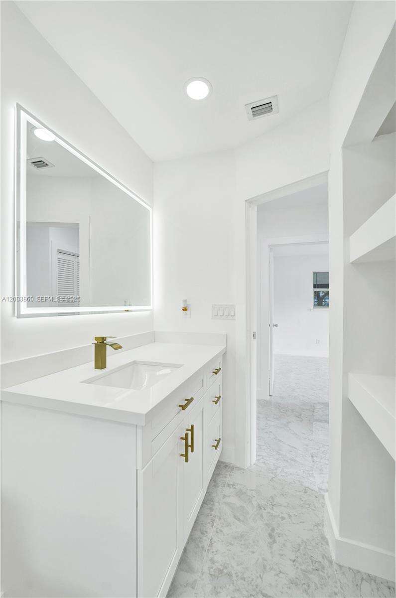 6442 Oak St, Hollywood, FL 33024 - For Sale photo 56