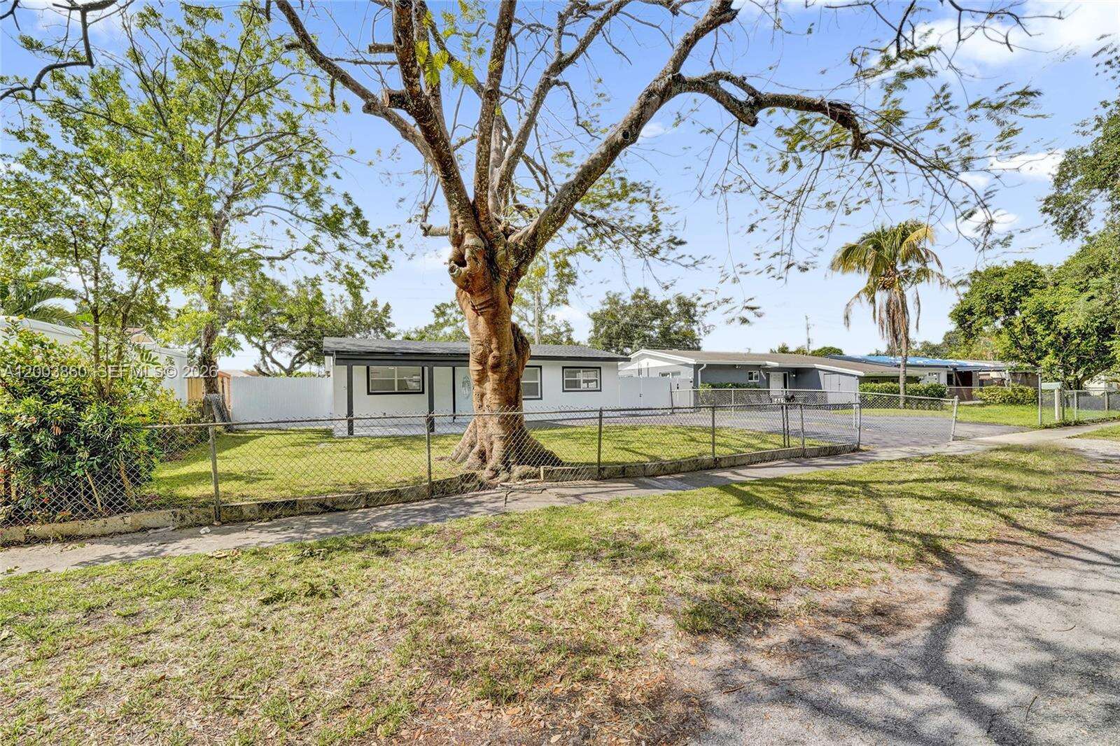6442 Oak St, Hollywood, FL 33024 - For Sale photo 74