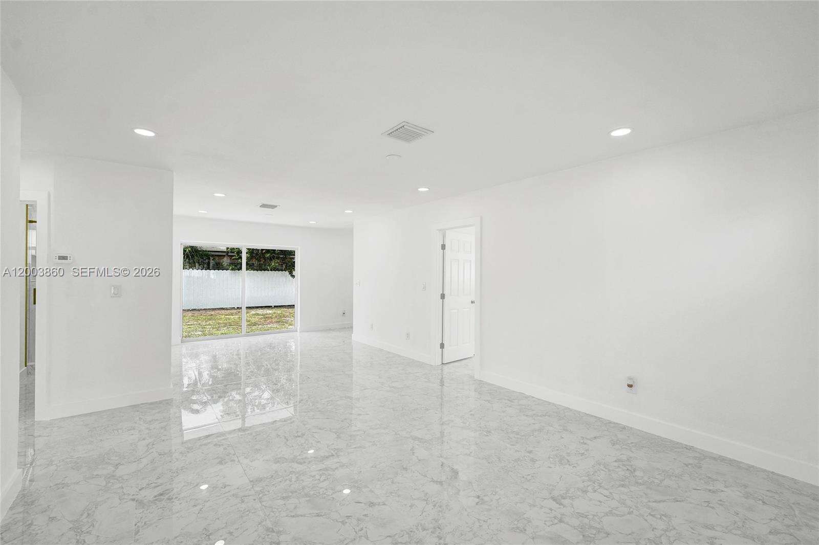6442 Oak St, Hollywood, FL 33024 - For Sale photo 9