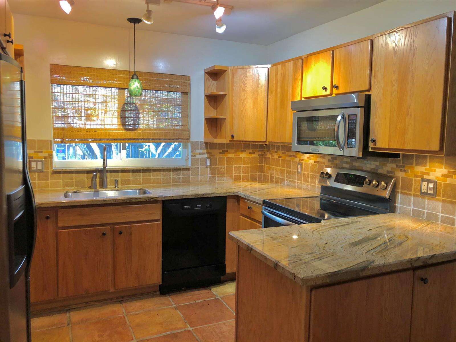 1031 Lincoln, Hollywood, FL 33019 - For Sale photo 12