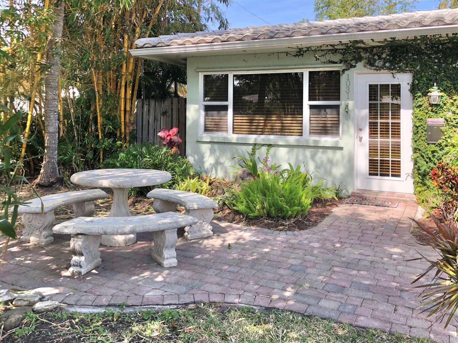 1031 Lincoln, Hollywood, FL 33019 - For Sale photo 4
