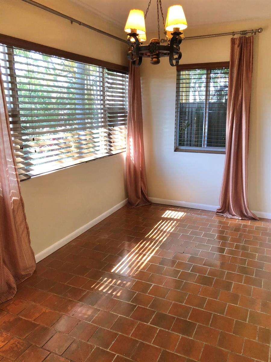 1031 Lincoln, Hollywood, FL 33019 - For Sale photo 8