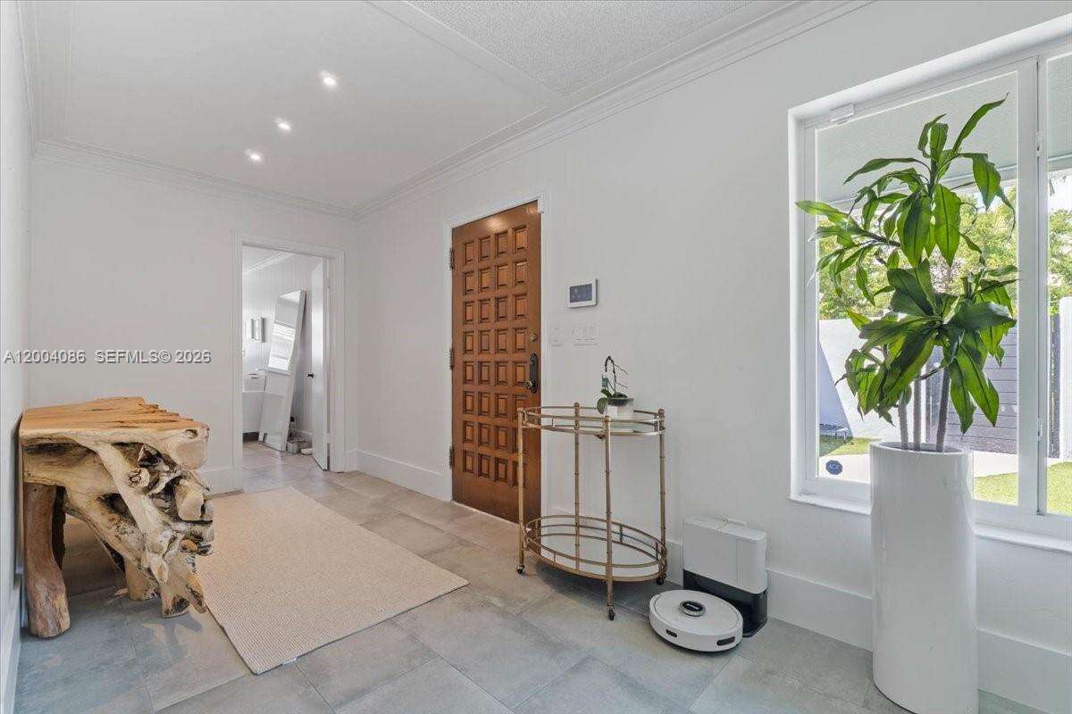 2632 35th St, Fort Lauderdale, FL 33306 - For Sale photo 5