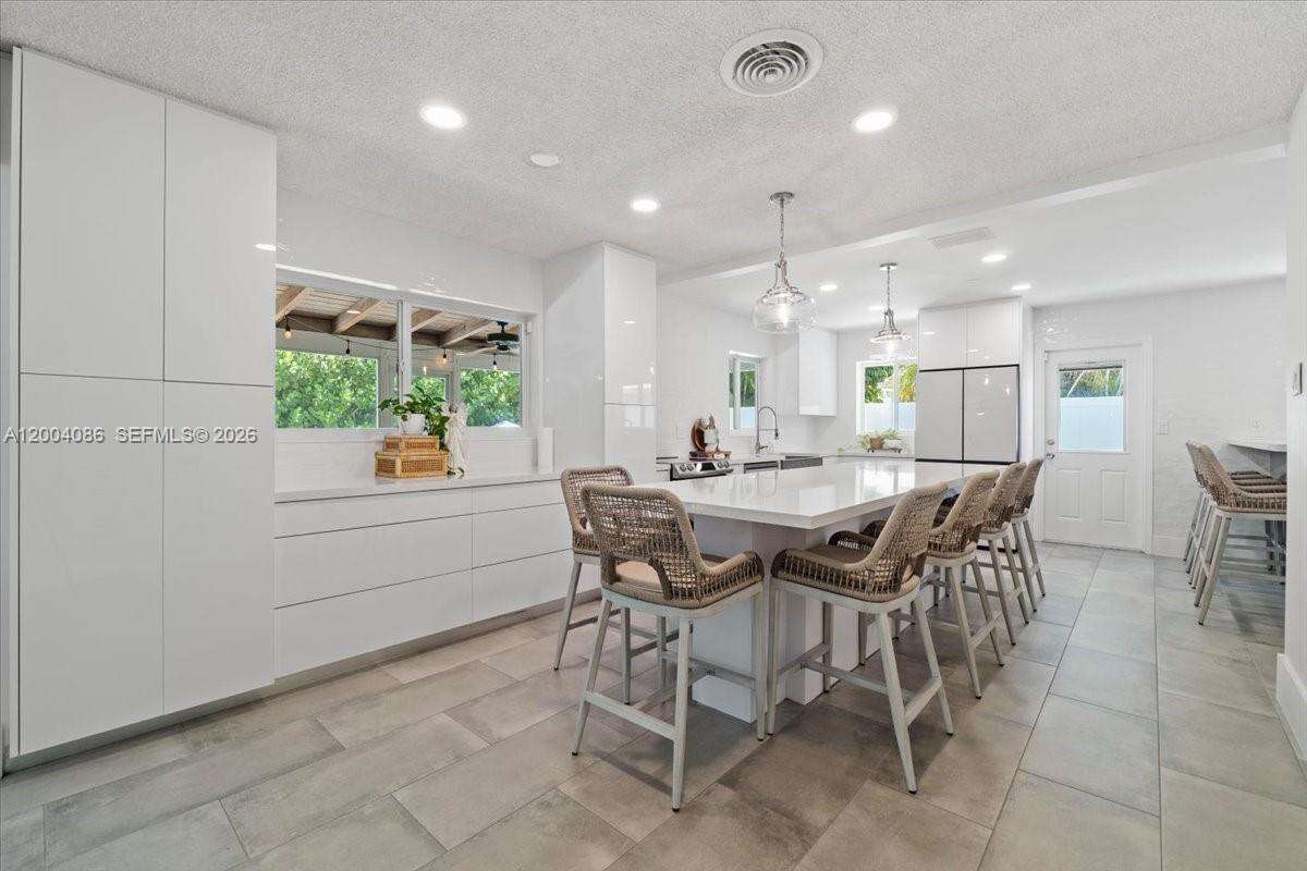 2632 35th St, Fort Lauderdale, FL 33306 - For Sale photo 8