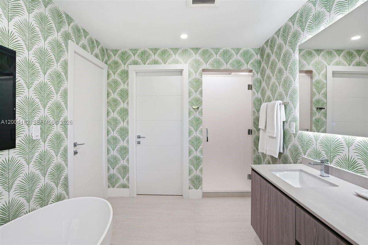 4354 Alton Rd, Miami Beach, FL 33140 | Picture 24