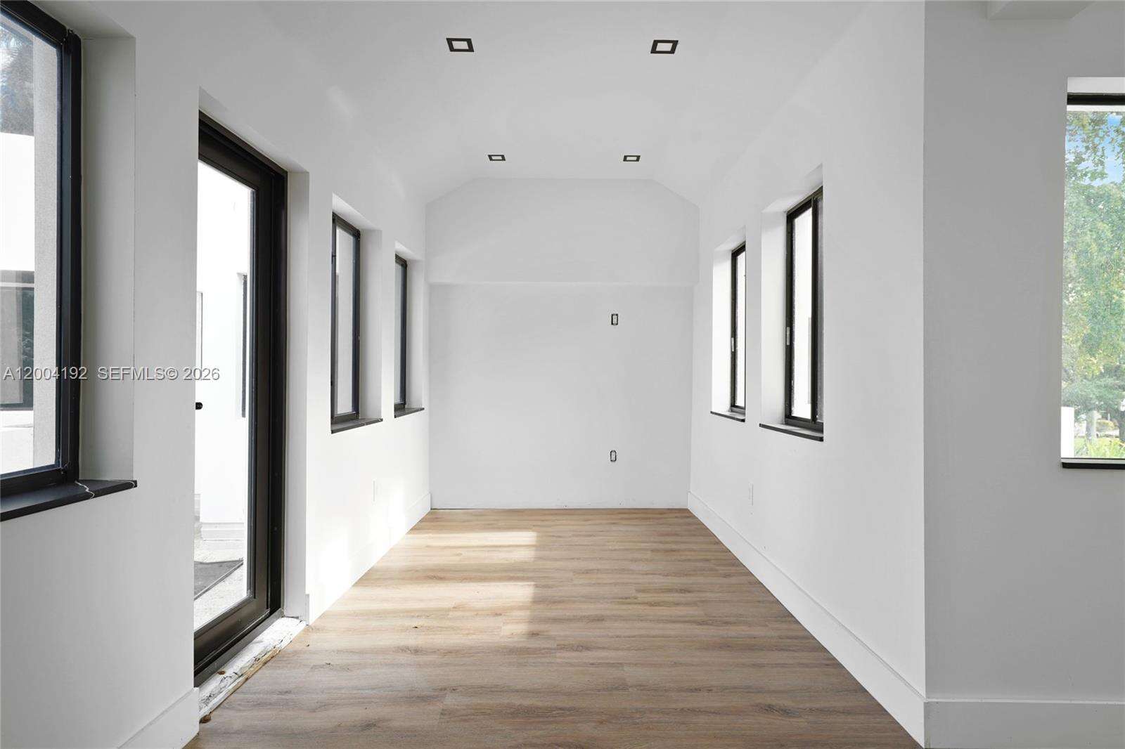 1329 Polk St, Hollywood, FL 33019 | Picture 37