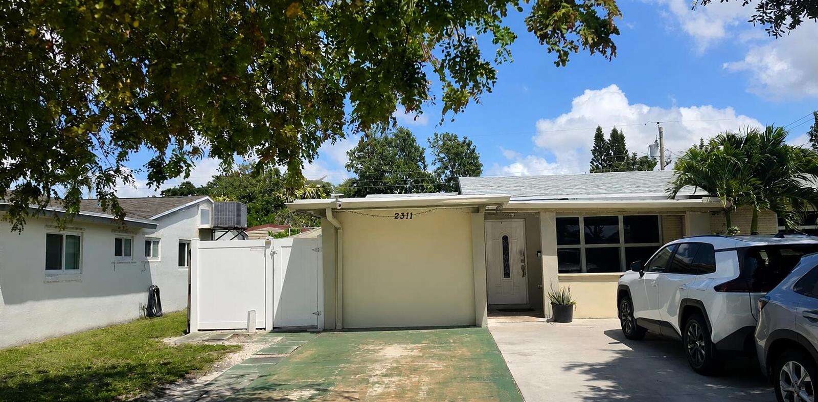 2311 58th, Hollywood, FL 33021 - For Sale photo 1