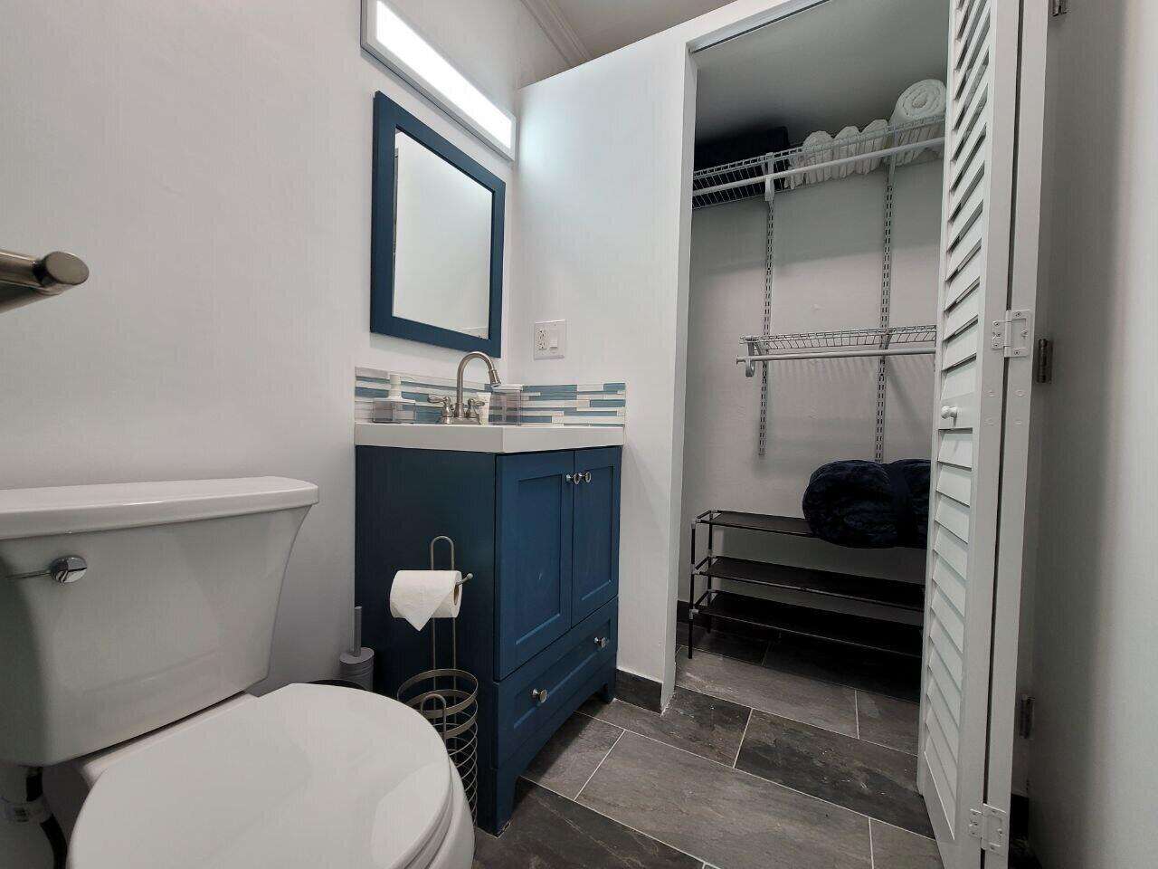 2311 58th, Hollywood, FL 33021 - For Sale photo 15