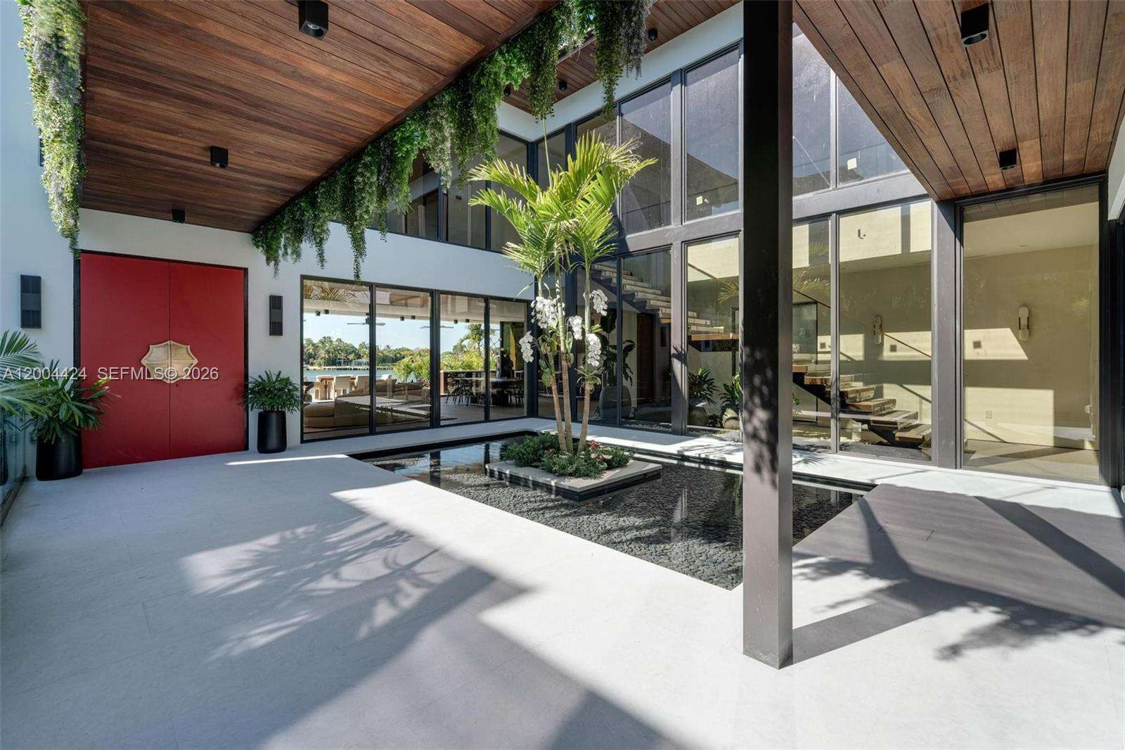 857 Shore Dr, Miami Beach, FL 33141 - For Sale photo 3