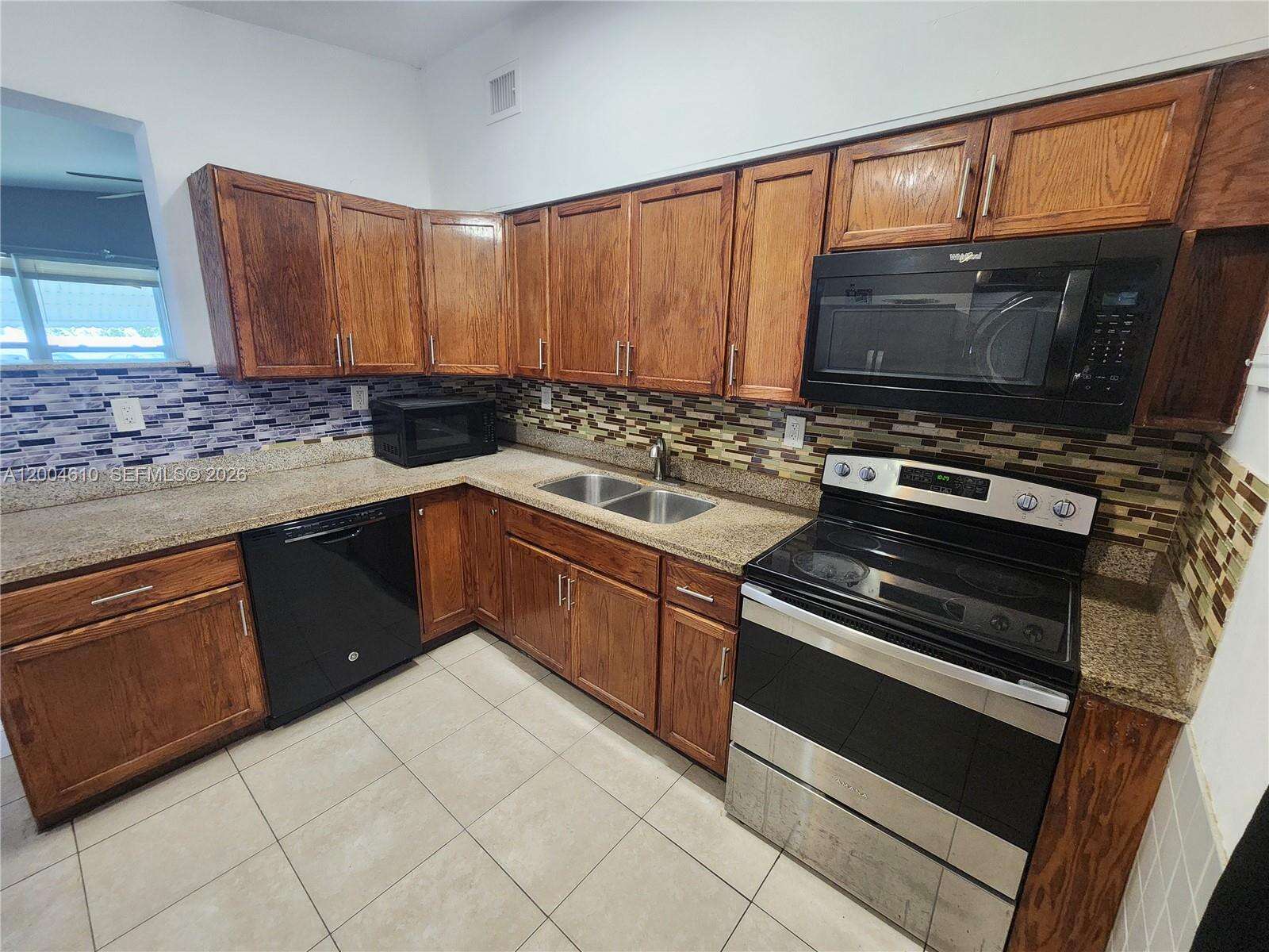 4100 36th St, West Park, FL 33023 - For Sale photo 6