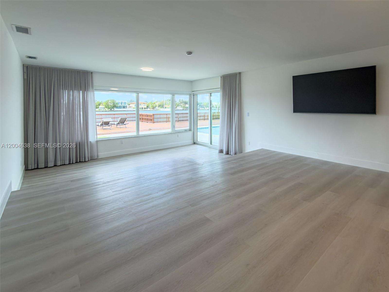 1690 Daytonia Rd, Miami Beach, FL 33141 | Picture 18