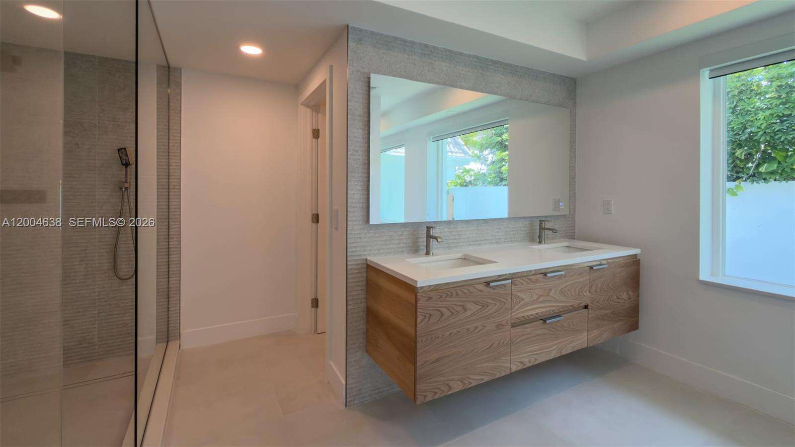 1690 Daytonia Rd, Miami Beach, FL 33141 | Picture 29