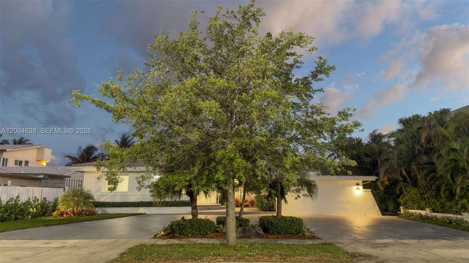 1690 Daytonia Rd, Miami Beach, FL 33141 | Picture 37