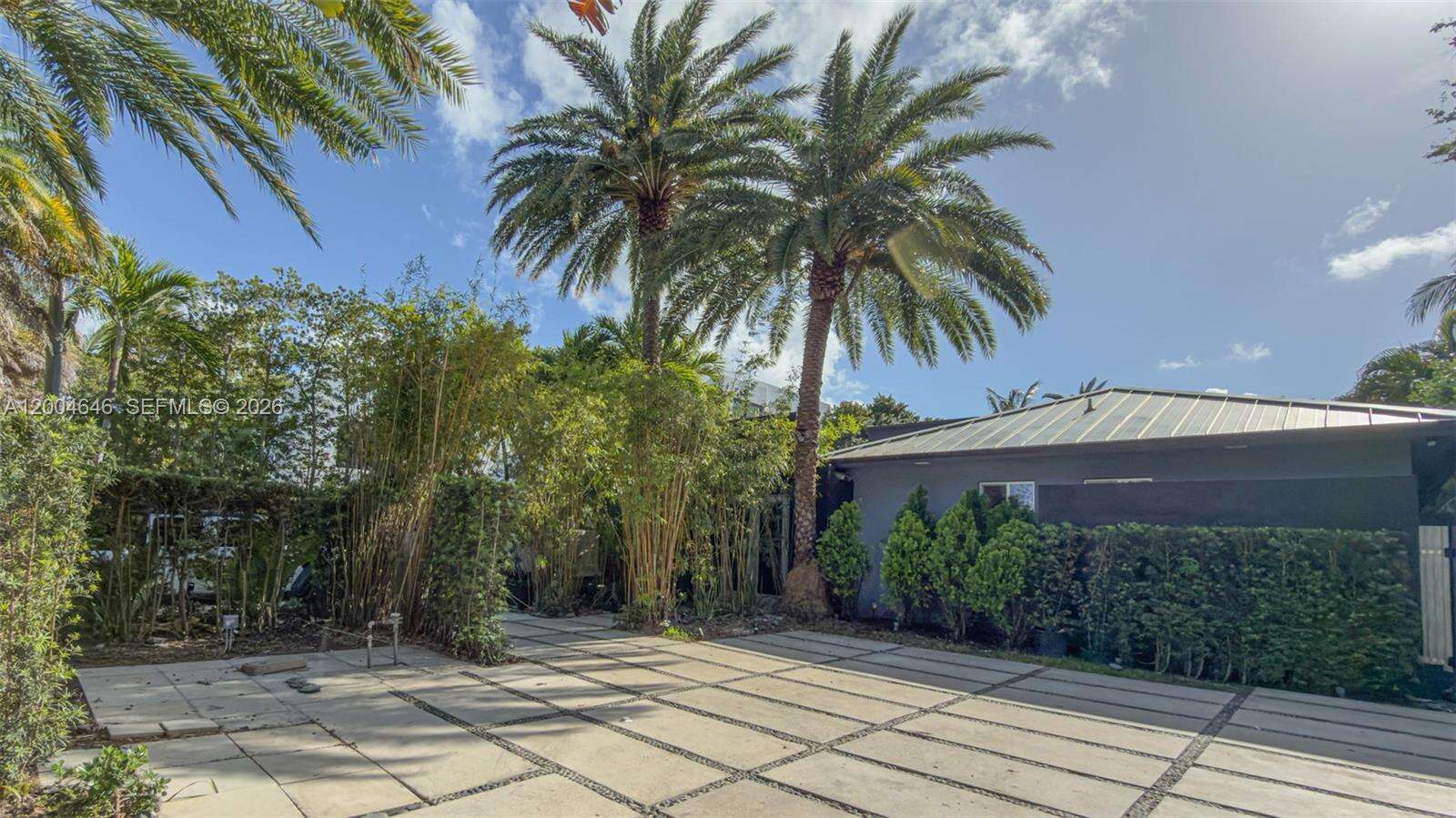 2440 Shore Ter, Miami Beach, FL 33141 | Picture 32