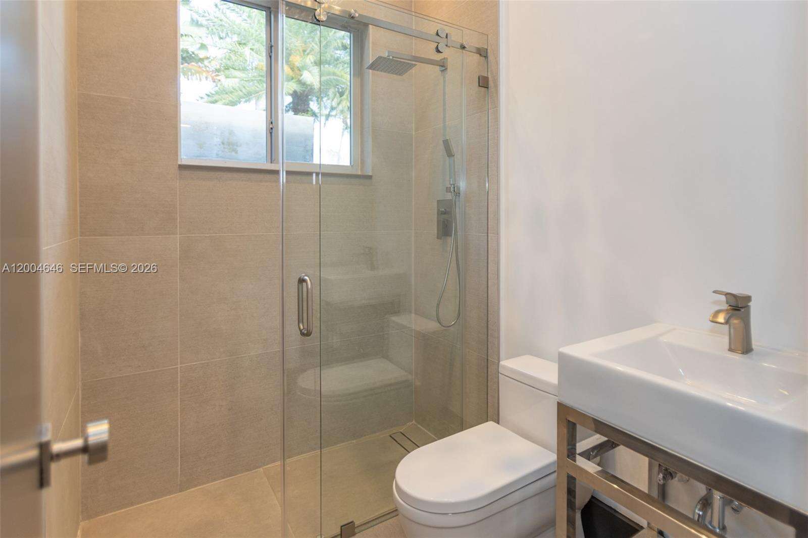 2440 Shore Ter, Miami Beach, FL 33141 | Picture 52