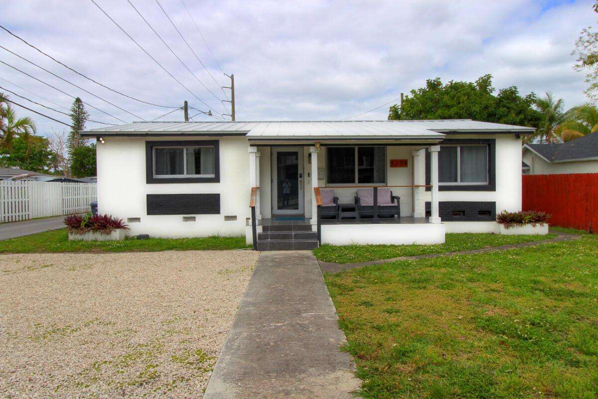 1324 24th, Hollywood, FL 33020 - For Sale photo 1