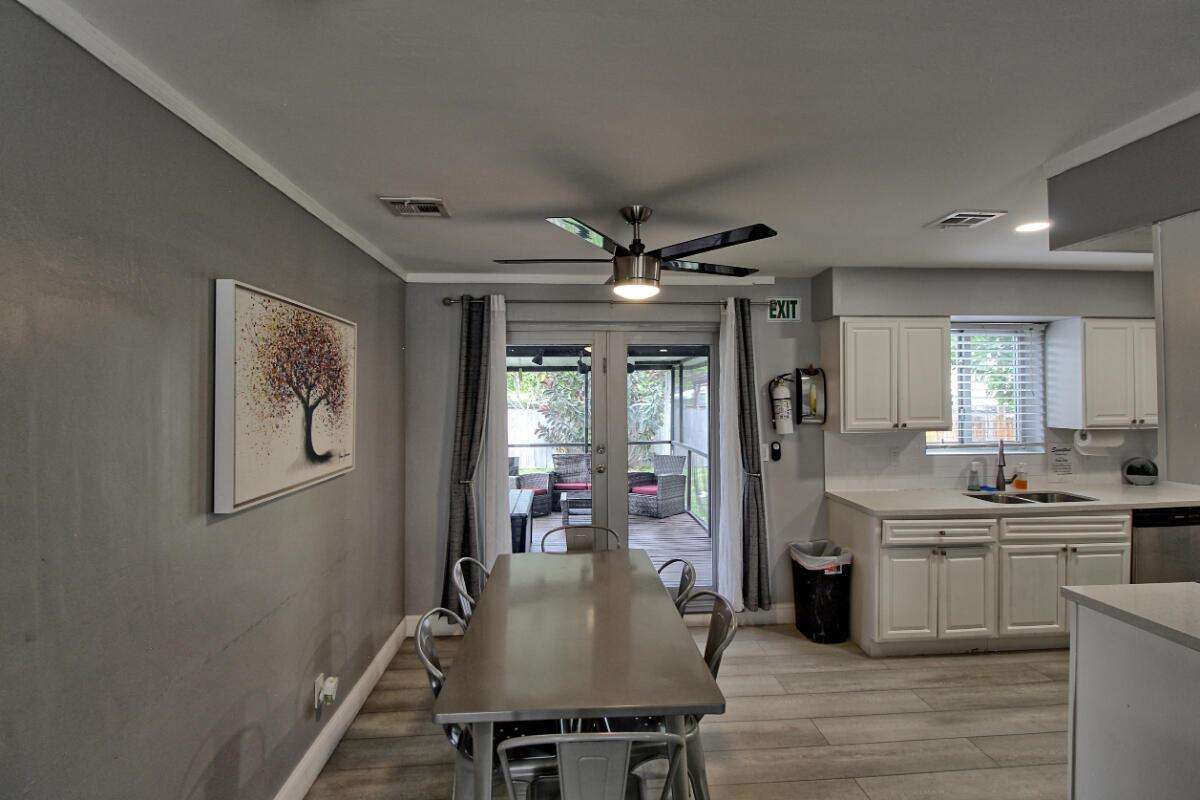 1324 24th, Hollywood, FL 33020 - For Sale photo 16
