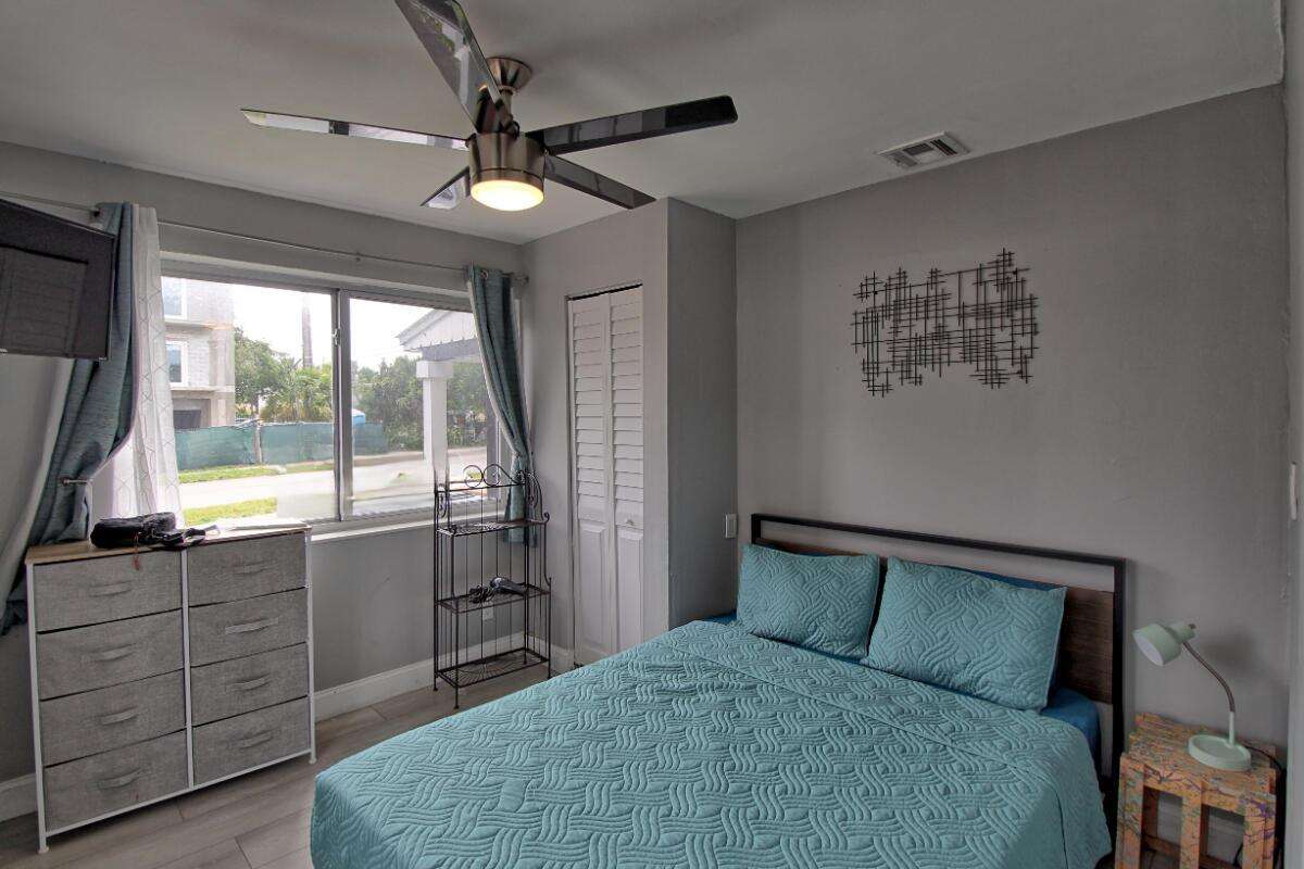 1324 24th, Hollywood, FL 33020 - For Sale photo 21