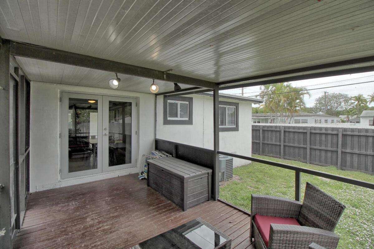 1324 24th, Hollywood, FL 33020 - For Sale photo 27