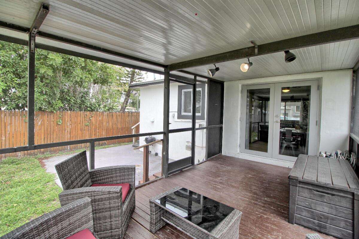 1324 24th, Hollywood, FL 33020 - For Sale photo 28