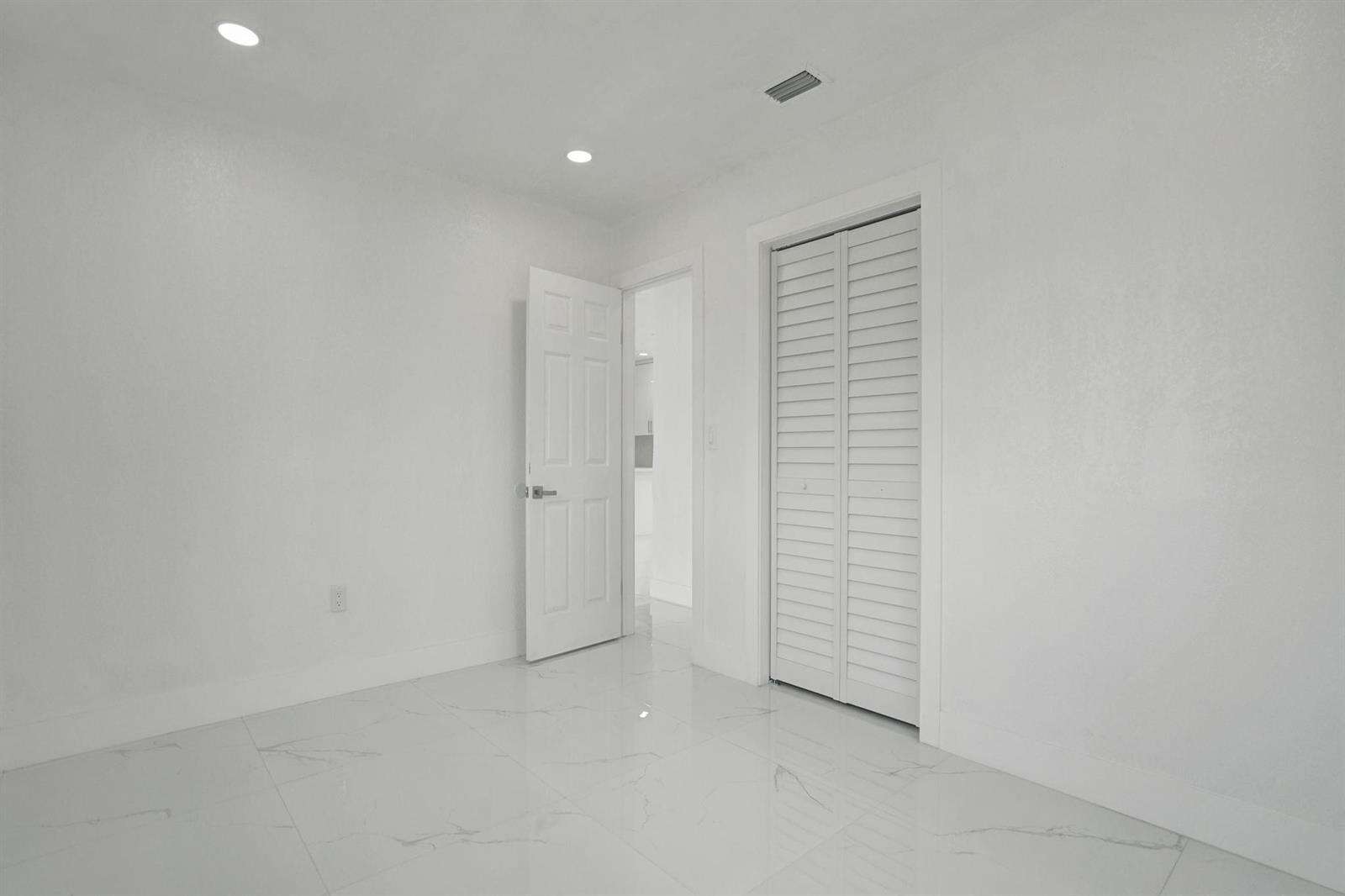 2301 Alcazar, Miramar, FL 33023 - For Sale photo 14