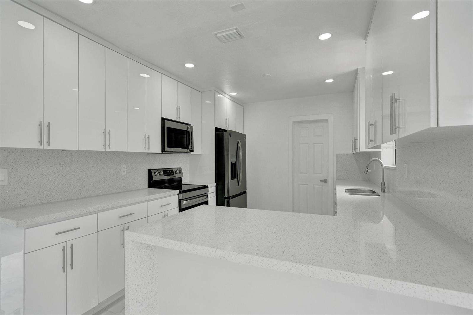 2301 Alcazar, Miramar, FL 33023 - For Sale photo 34