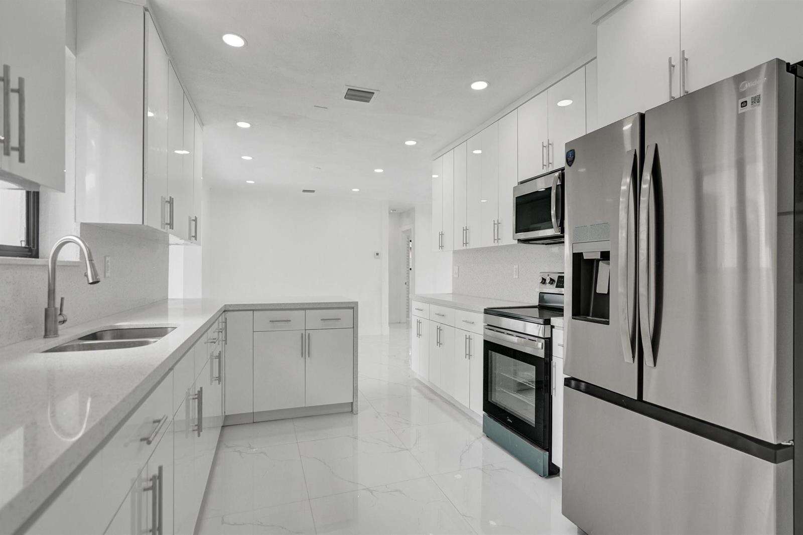 2301 Alcazar, Miramar, FL 33023 - For Sale photo 37