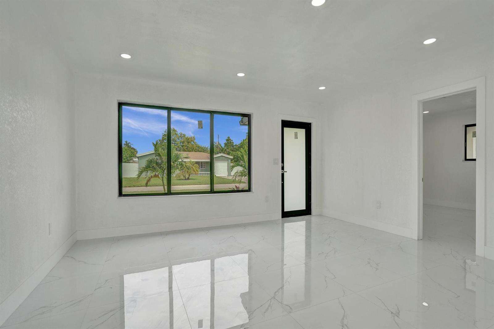 2301 Alcazar, Miramar, FL 33023 - For Sale photo 38