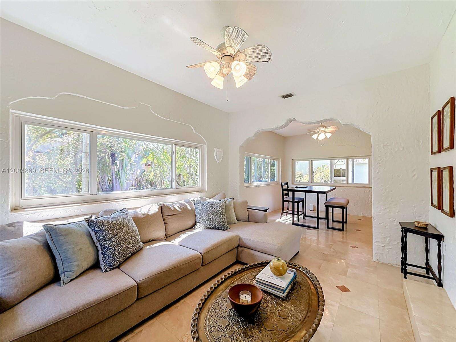 1029 Harrison St, Hollywood, FL 33019 - For Sale photo 15