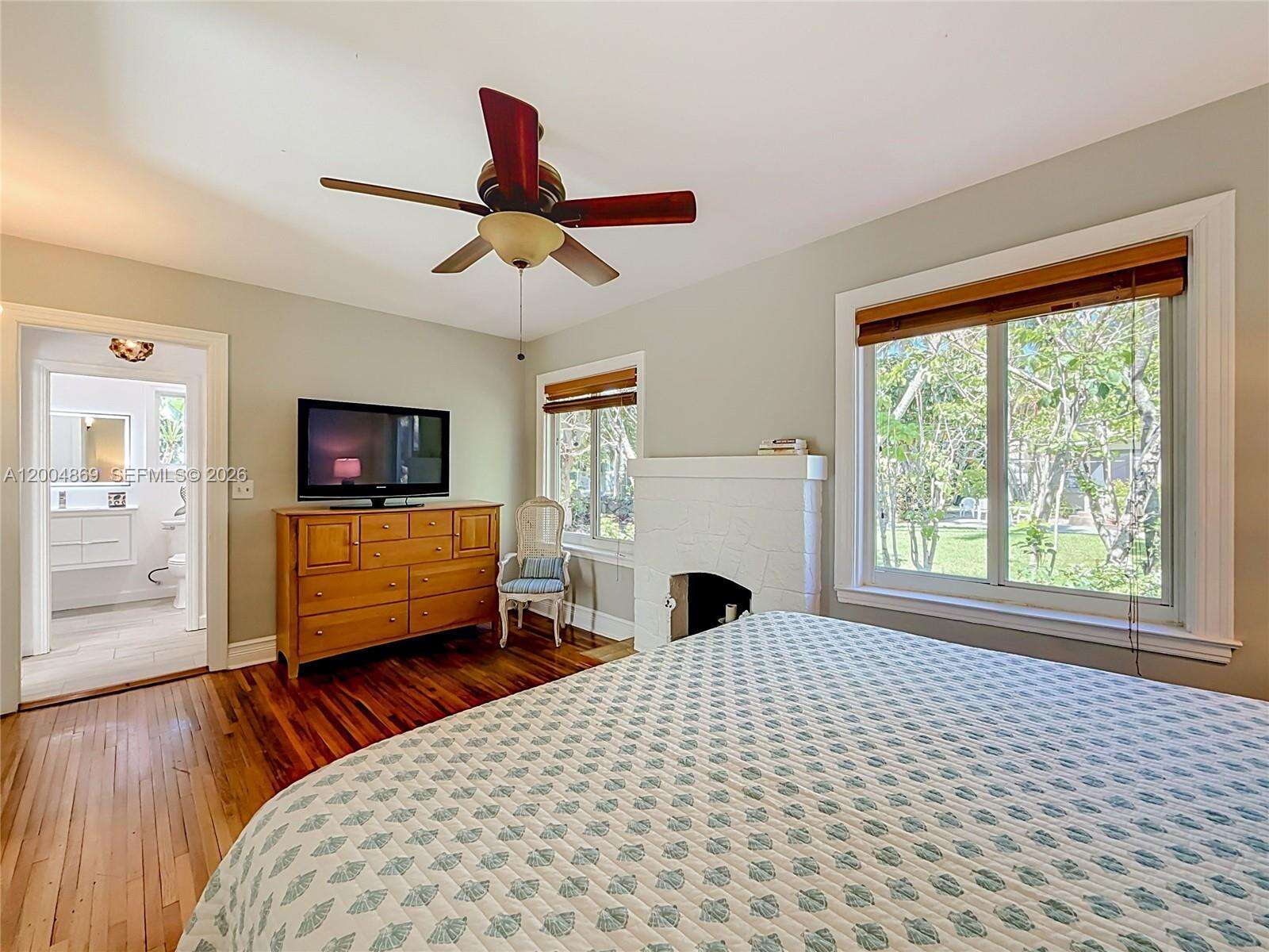 1029 Harrison St, Hollywood, FL 33019 - For Sale photo 19