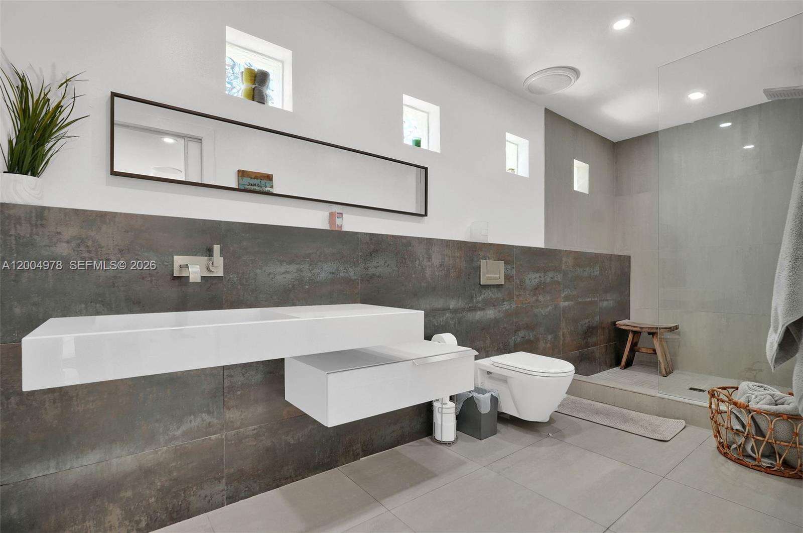 15540 152nd Ter, Miami, FL 33187 - For Sale photo 42