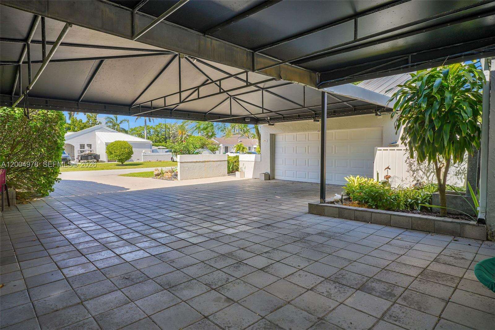 15540 152nd Ter, Miami, FL 33187 - For Sale photo 54